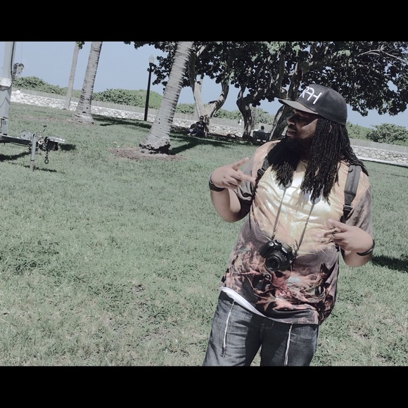 Meet your Posher, Joseph - Picture 1 of 1